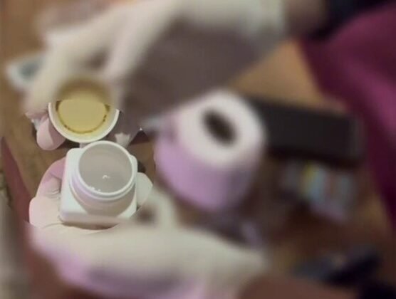 Polis uyuşturucuya geçit vermiyor: 2 ilçede 7 şüpheli gözaltına alındı