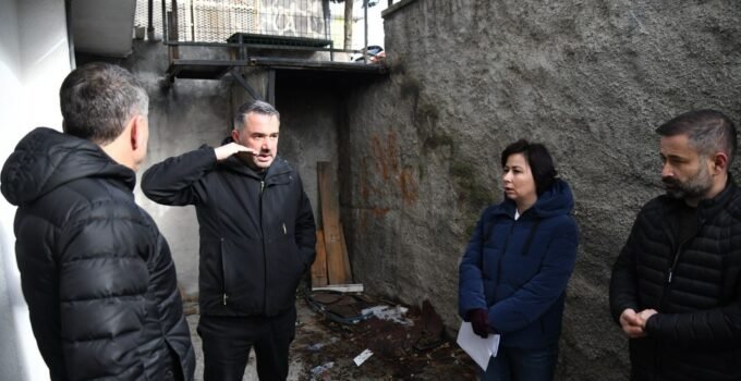 Pursaklar Belediye Başkanı Çetin, projeleri yerinde inceliyor