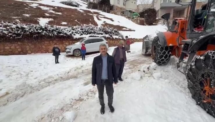 Şehit kızının mutluluğuna kar engel olamadı