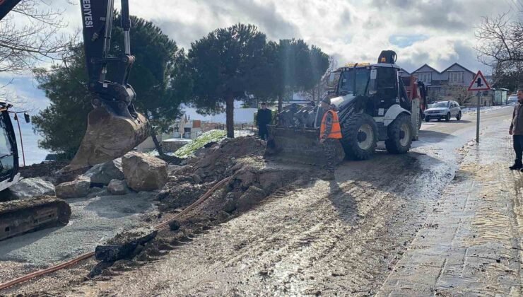 Sinop’ta heyelan sonrası onarım mesaisi