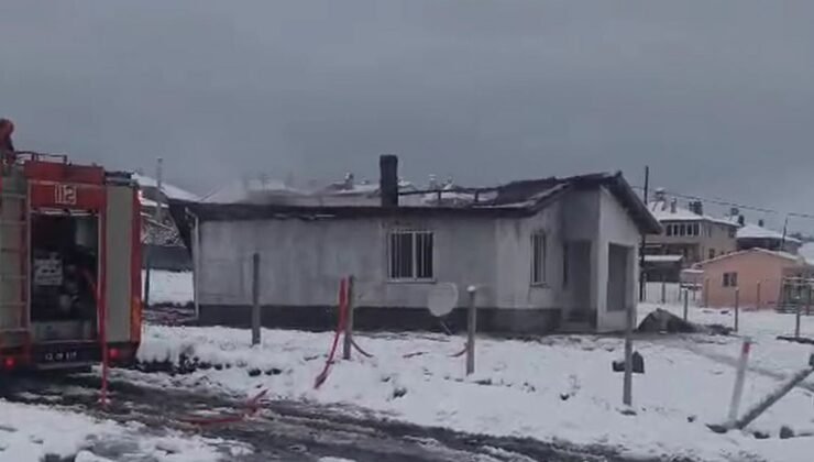 Tavşanlı’deki ev yangını maddi hasarla atlatıldı