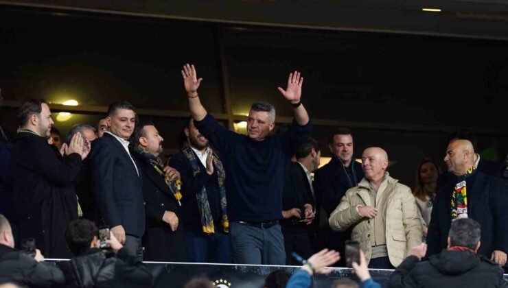 Trendyol Süper Lig: Fenerbahçe: 0 – Göztepe: 0 (Maç devam ediyor)