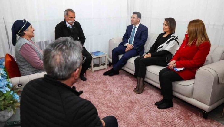 Vali Aygöl’den üç kuşağı buluşturan aileye ziyaret