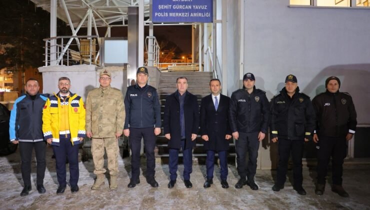 Vali Eldivan yeni yıla görevi başındaki güvenlik güçleriyle girdi