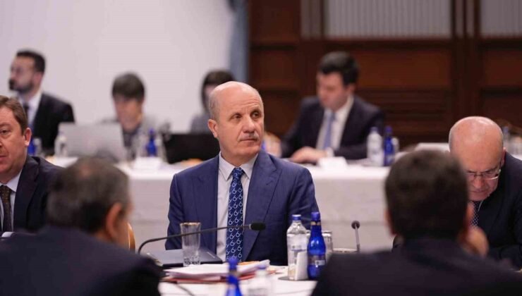 YÖK Başkanı Özvar: “Türk yükseköğretimi olarak üzerimize düşen sorumluluğu yerine getirmeye devam edeceğiz”