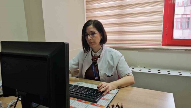 Yüksek enerjili ve işlenmiş gıdalar beynin ödül sistemini tetikleyerek hedonik açlığa yol açıyor