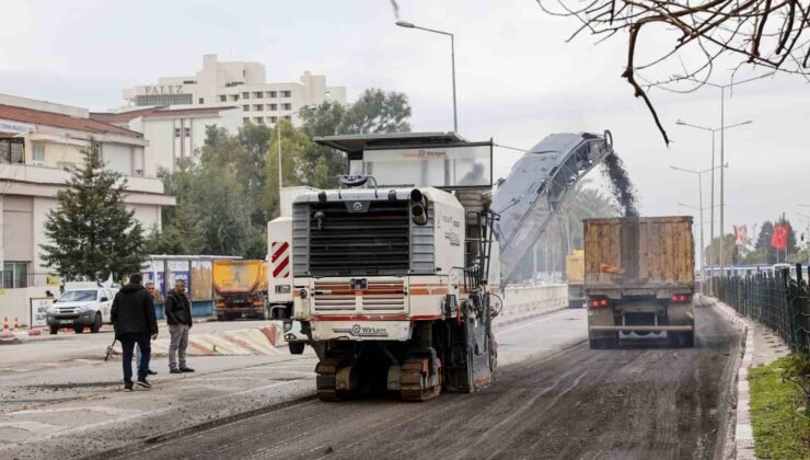 100. Yıl Bulvarı’nda asfalt çalışmasının ikinci etabı da tamamlandı