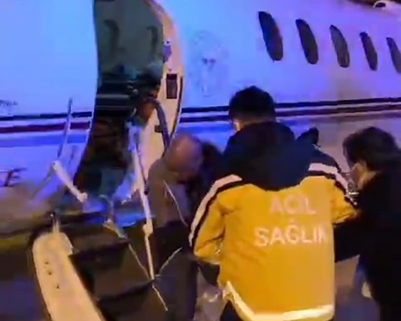11 aylık bebek uçak ambulansla Van’dan İstanbul’a sevk edildi