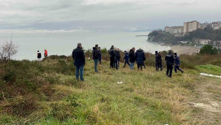 3 gündür kayıp olan kadının eşyaları deniz kenarında bulundu