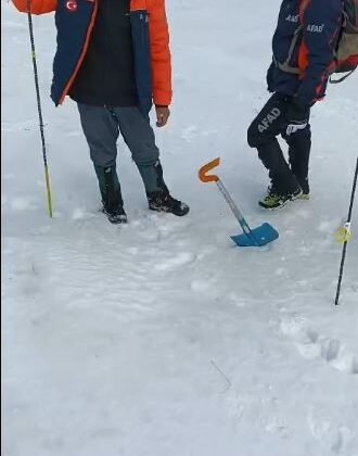 53 gündür çığ altında bulunan kayıp çoban için çığ riskinin ortadan kalkması bekleniyor