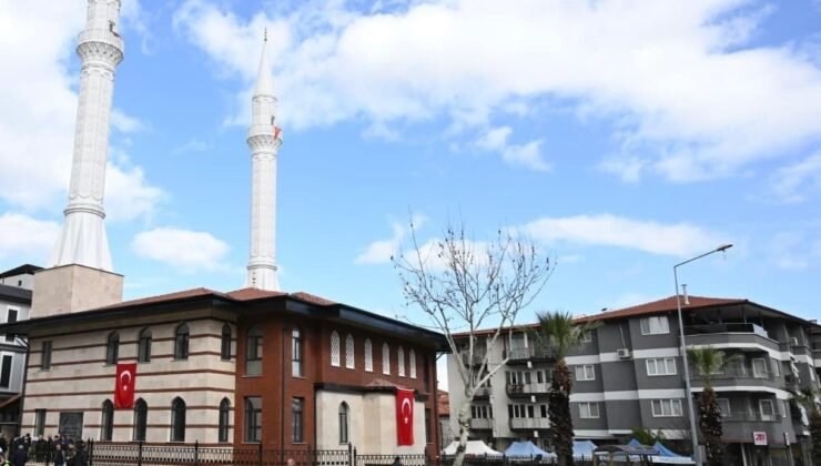 Abdülkadir Geylani Camisi ibadete açıldı