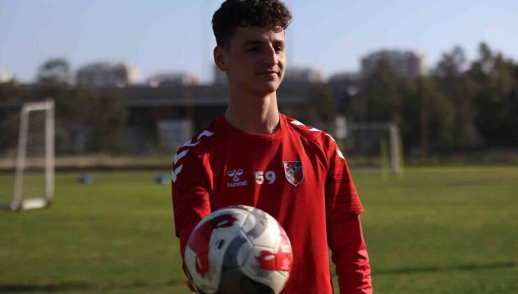 Adem Yeşilyurt: “Fenerbahçe’de forma rekabetine girmek istiyorum”