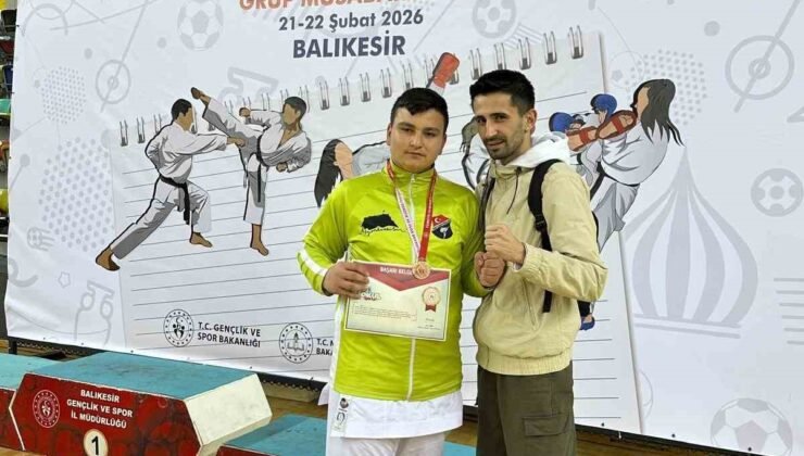 Afyonkarahisarlı genç karateci Türkiye final bileti aldı
