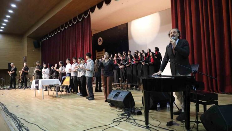 Ağrı’da “Kim Var?” sanat etkinliği