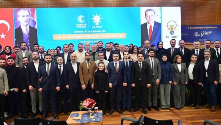 AK Parti Bursa İl Başkanı Davut Gürkan; “Gençlik, Türkiye Yüzyılı’nın bugünkü öznesidir”