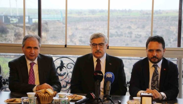 AK Parti Genel Başkan Yardımcısı Yayman: “Türkiye yüzyılında en önemli şehirlerden bir tanesi inşallah Uşak olacak”