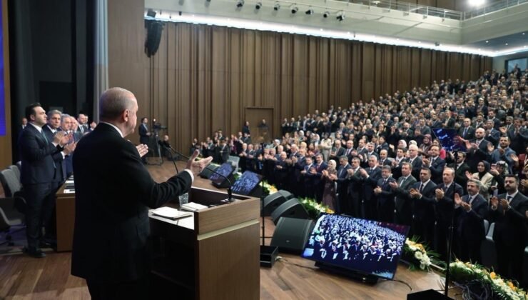Ak Parti İl Başkanı Serkan Yıldırım, Genişletilmiş Ak Parti İl Başkanları Toplantısı’na katıldı