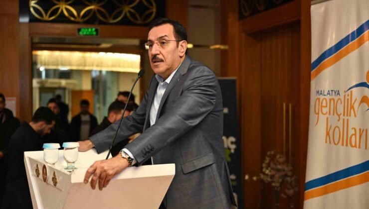 AK Parti Malatya Milletvekili Bülent Tüfenkci: “Muhalefet yapılmayan hizmetlerle övünmeye çalışıyor”