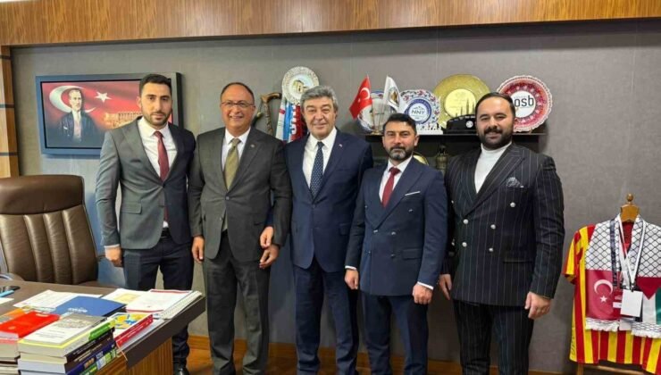 AK Parti Tomarza İlçe Teşkilatı’nda TBMM’ye ziyaret