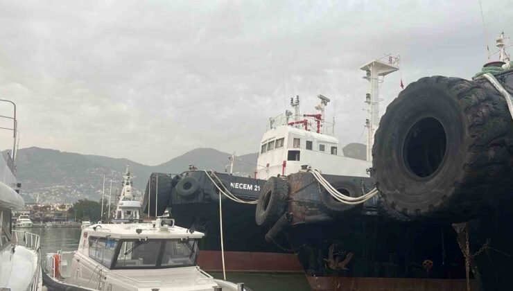 Alanya’da denizde erkek cesedi bulundu