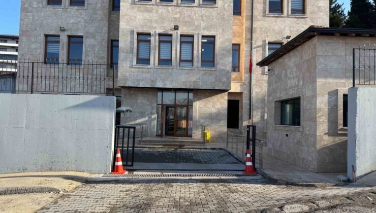 Alaplı’da uyuşturucu operasyonunda 2 tutuklama