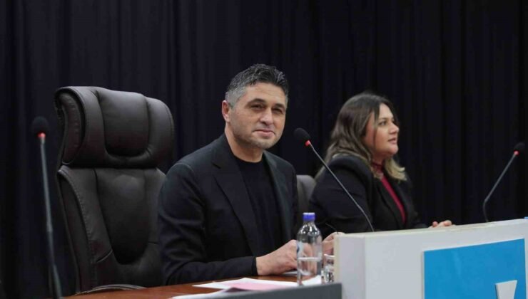 Aliağa Belediye Meclisinde önemli isimlere vefa