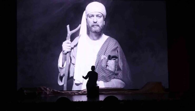 Anadolu Üniversitesi tiyatroseverlere unutulmaz anlar yaşattı