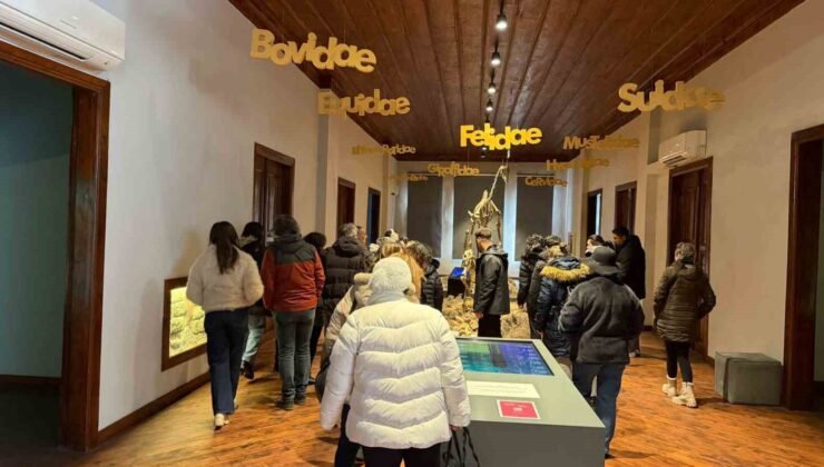 Ankara’dan gelen kafile Çankırı’nın tarihi mekanlarını gezdi