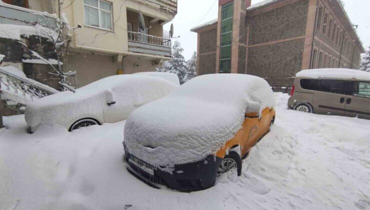 Ardahan’da hafta sonu eğitimlerine kar engeli