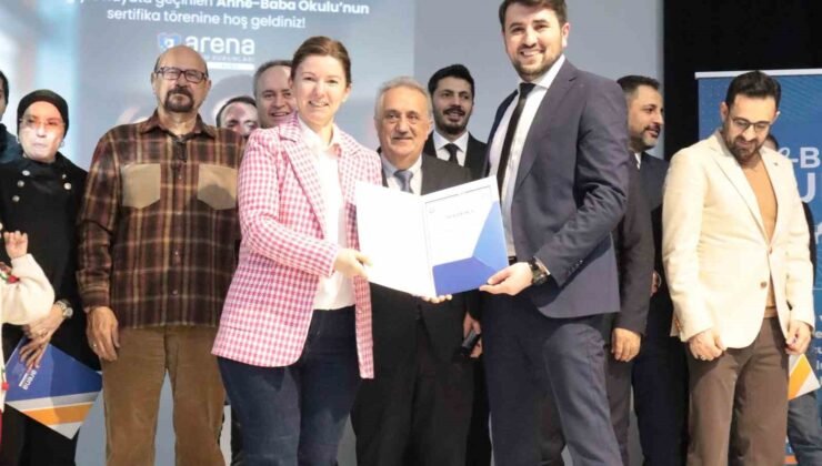 Arena Anne-Baba Okulu’nda sertifika heyecanı