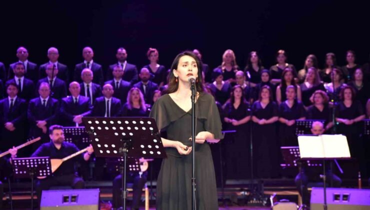 Aşık Mahzuni türkülerle anıldı