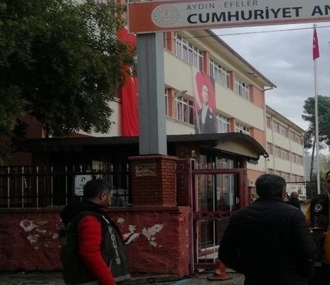 Aydın’da polis okul çevrelerinde önlemlerini artırdı