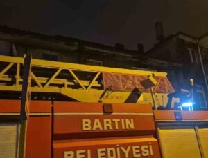 Aynı mahallede gelen 2 ayrı ihbar ekipleri harekete geçirdi