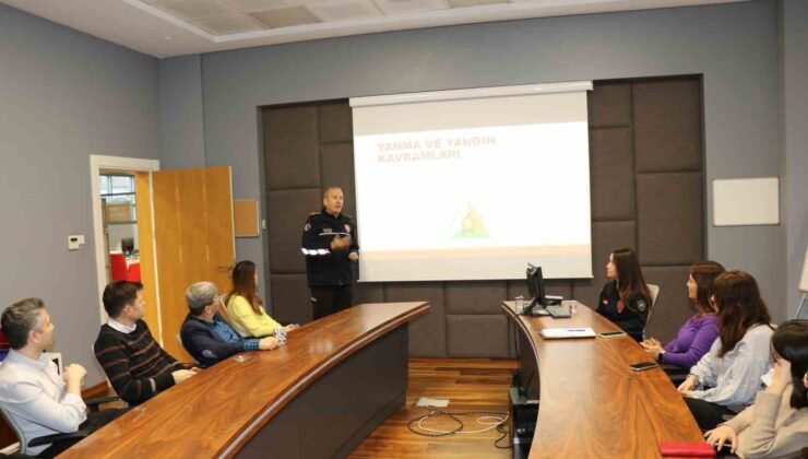 AYTO personeline temel yangın eğitimi verildi