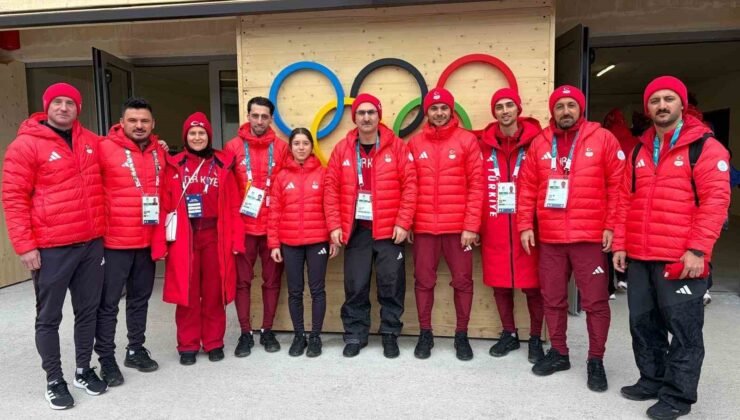 Bakan Bak, Kış Olimpiyatları’nda yarışacak milli sporcularla görüştü