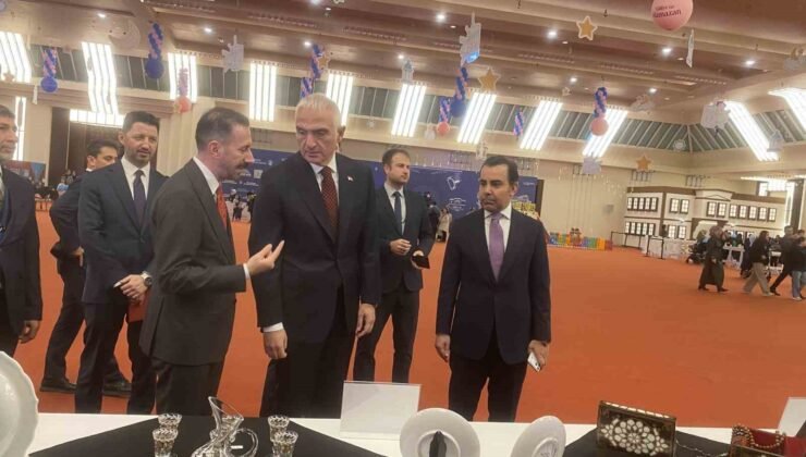 Bakan Ersoy: “Bu sene çok daha organize, fazla katılımın olduğu bir etkinlikler silsilesi oluyor”