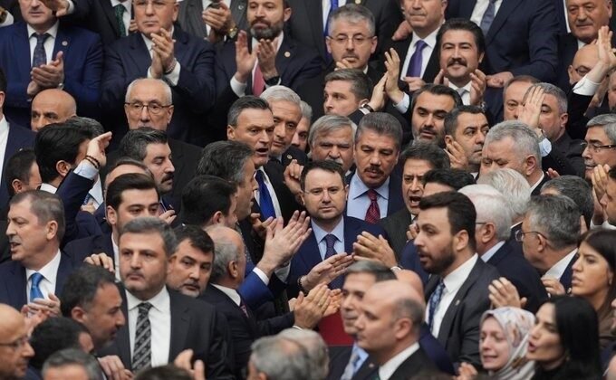 Bakan Gürlek: “Adaletin tecellisi adına hizmet yolunda kararlılıkla ve azimle çalışmaya devam edeceğiz”