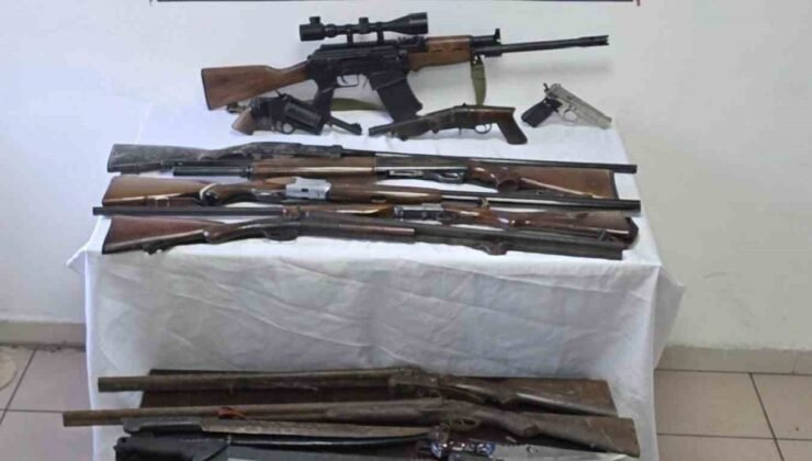 Bartın’da cephane gibi ev