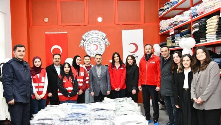 Başiskele’de dayanışma mağazası hizmete açıldı