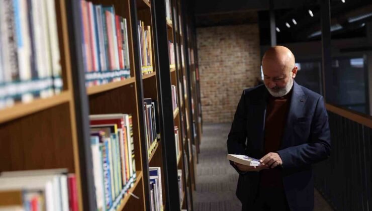 Başkan Çolakbayrakdar: “Sinan Kütüphaneleri’yle okuyan bir nesil yetişmesine katkı sunuyoruz”