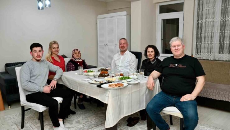 Başkan Karabatı gönül sofrasında buluştu