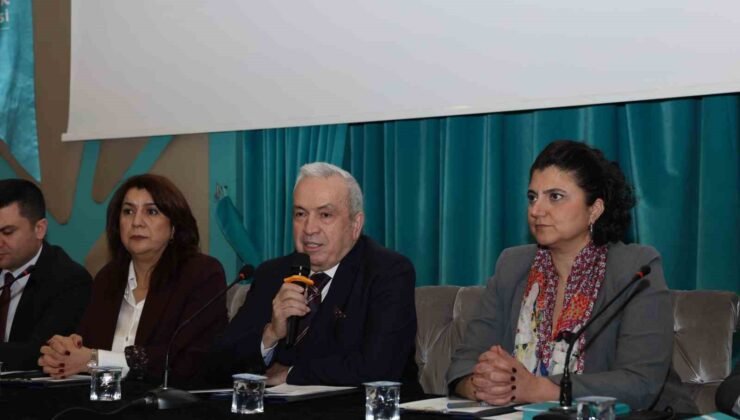 Başkan Şadi Özdemir, temizlik işçileri ile buluştu