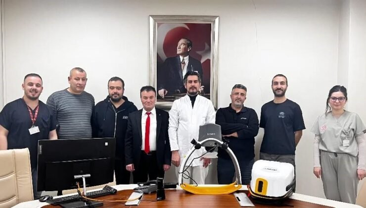 Bayburtlu hayırsever hastaneye otomatik kalp masajı cihazı bağışladı