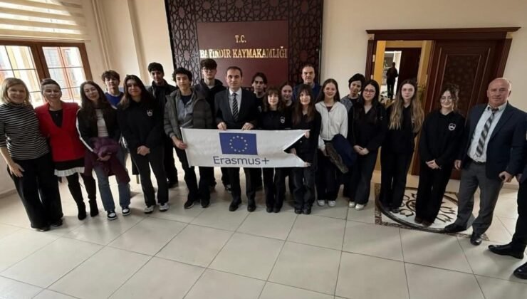 Bayındır, İtalyan Erasmus ve eTwinning öğrencilerini ağırlıyor
