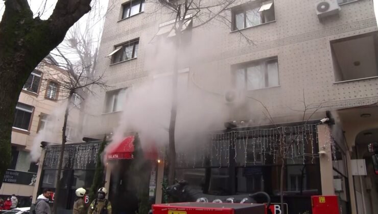 Bayrampaşa’da bir restoranda çıkan yangın paniğe neden oldu