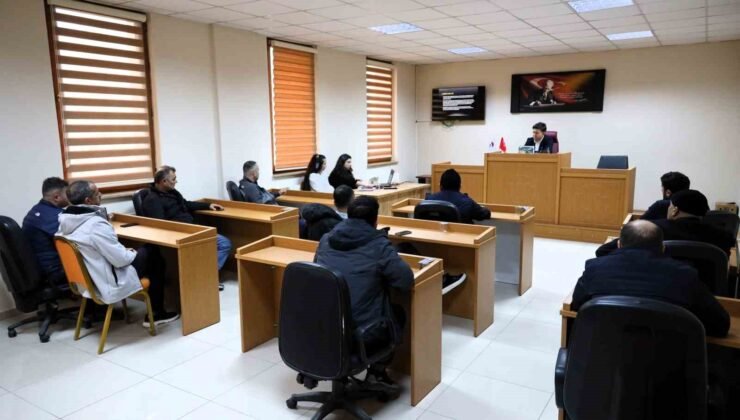 Bilecik’te müteahhitlere yönelik bilgilendirme toplantısı