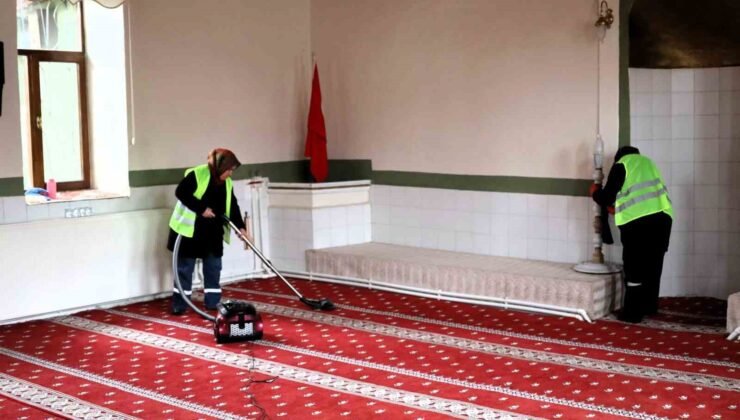 Bilecik’te Ramazan Ayı öncesi camilerde temizlik çalışması