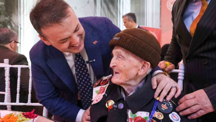 Bilecik’te şehit yakınlar ve gaziler, ’Büyük Aile Sofrası’nda buluştu