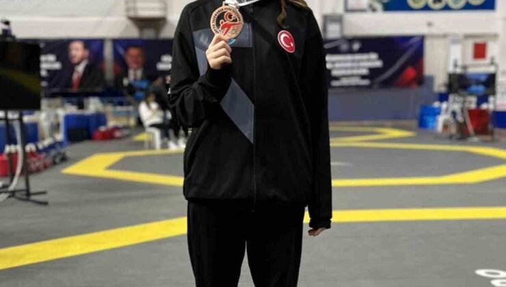 Bilecikli taekwondocu Türkiye Finalleri’ne yükseldi