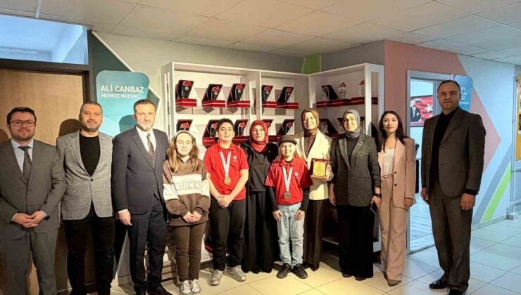 BİLSEM öğretmeni STAR programında bursiyer oldu